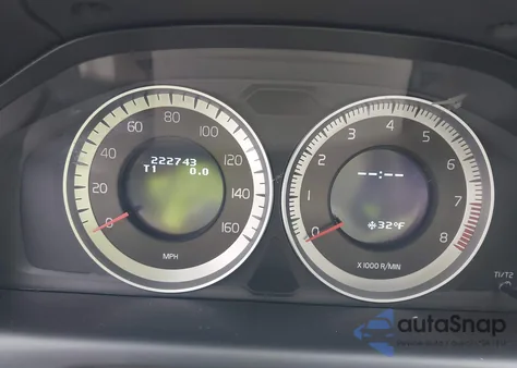 2012 Volvo Xc60 T6/T6 Platinum/T6 Premier Plus/T6 R-Design/T6 R-Design Platinum/T6 R-Design Premier Plus z USA, uszkodzony, nr VIN YV4902DZ8C2299092